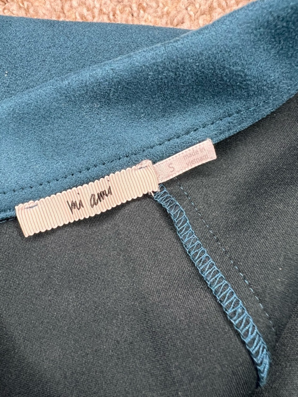 Teal Faux Suede Mini Skirt Scallop Seam A-Line Size Small Soft Velvet Feel - Picture 8 of 9
